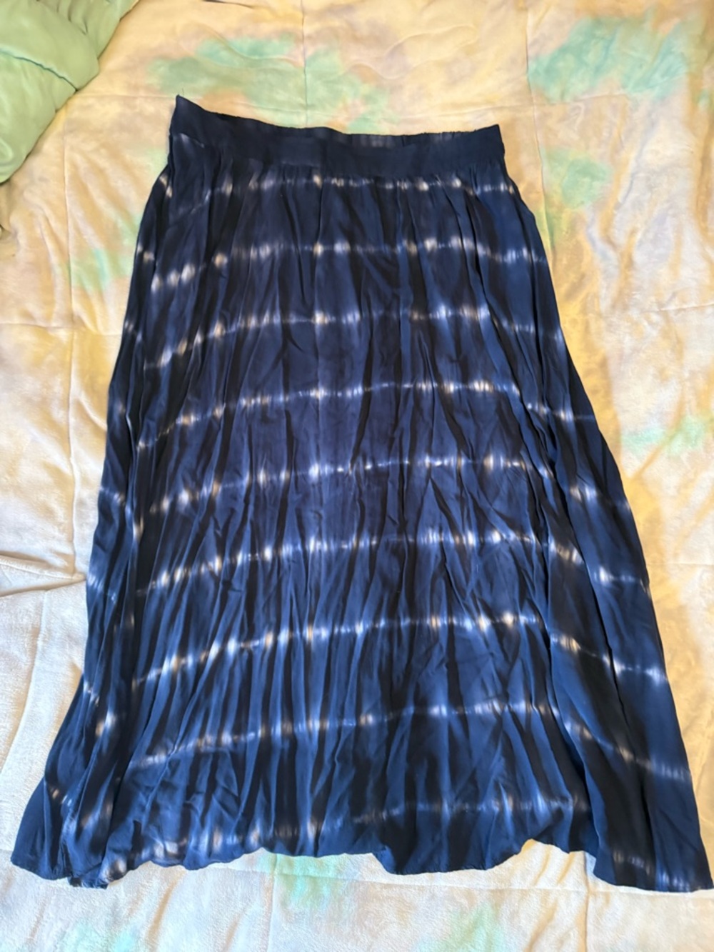 Merona Navy and White Tie-Dye Midi Pleated Skirt